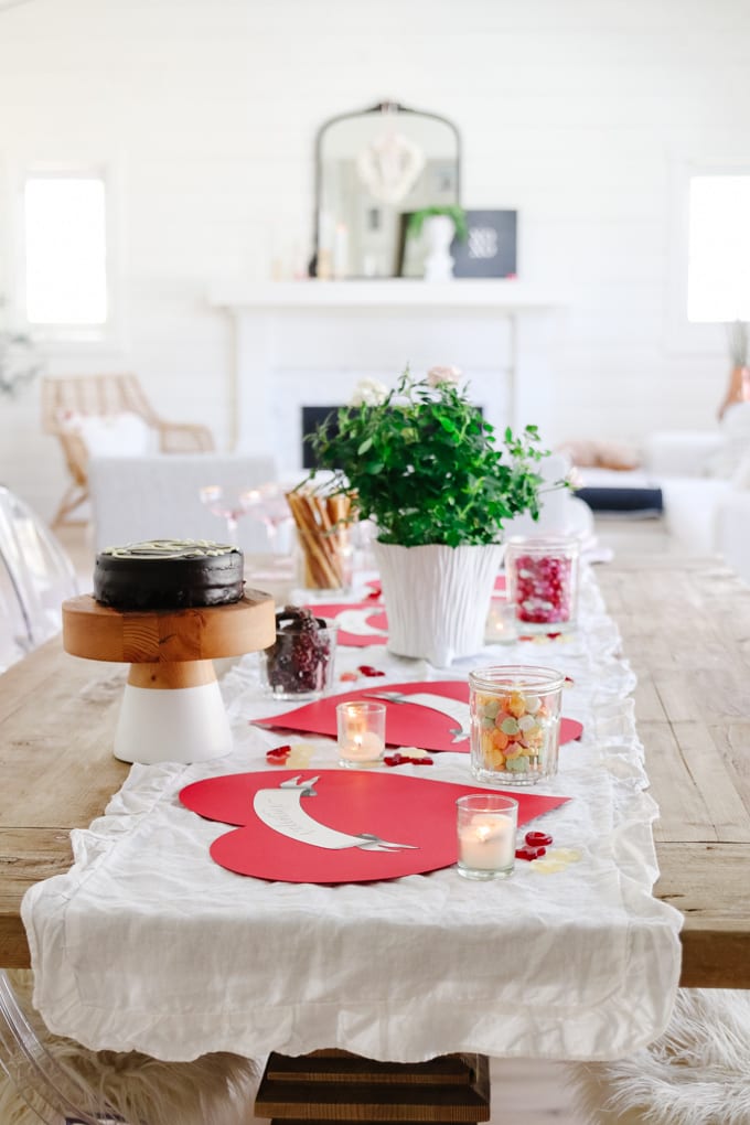 valentines tablescape idea