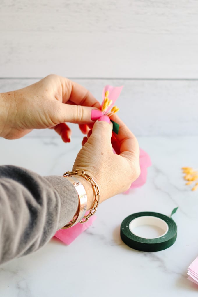 how to make easy paper flowers