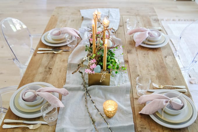 organic spring tablescape