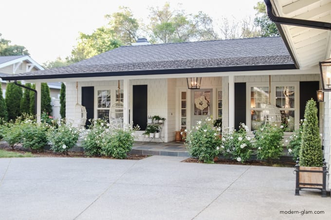 modern farmhouse front porch