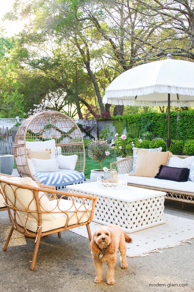 how to decorate your patio for summer