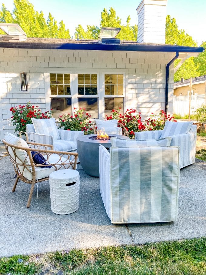 fire pit seating area backyard