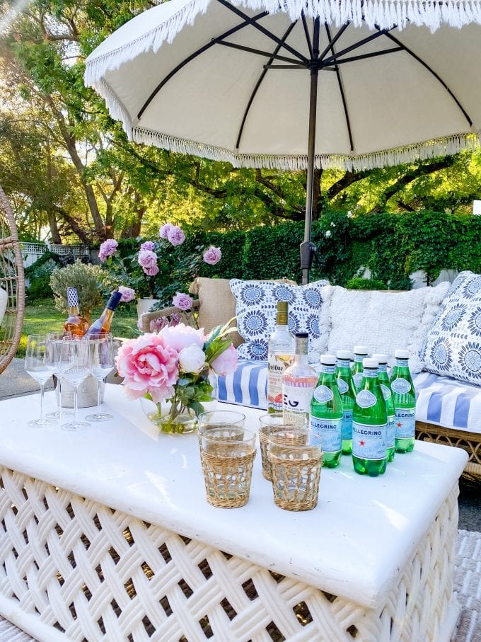 easy outdoor entertaining ideas