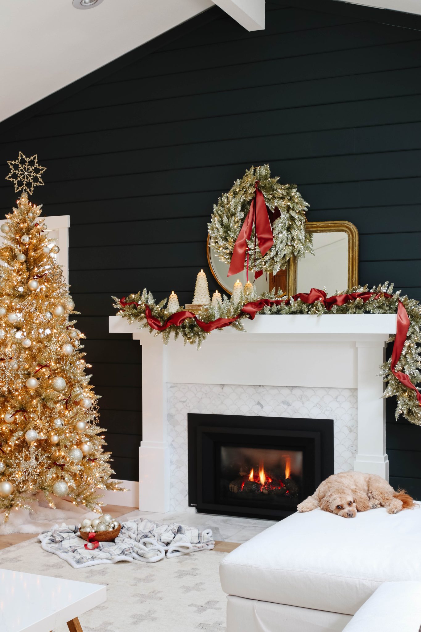 Our 2019 Balsam Hill Prelit Christmas Tree, Tree Fluffing Tips