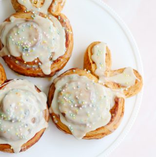 cinnamon roll bunnies