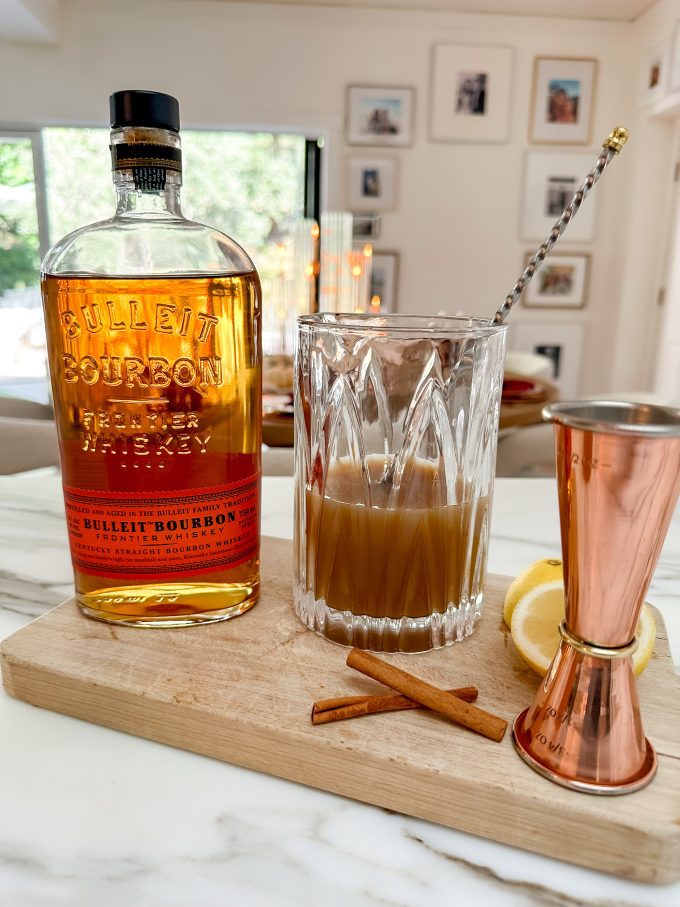 how to make a whiskey smash