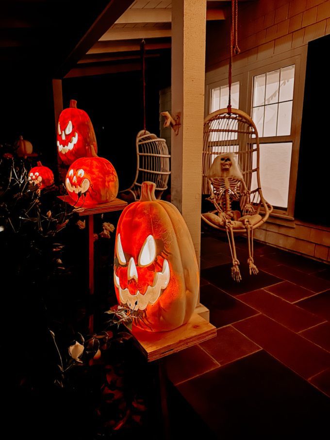 floating jack o'lanterns