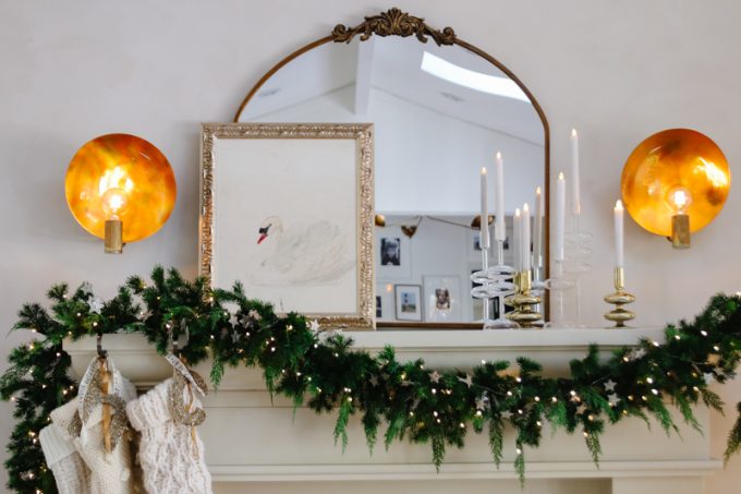 organic modern holiday mantel